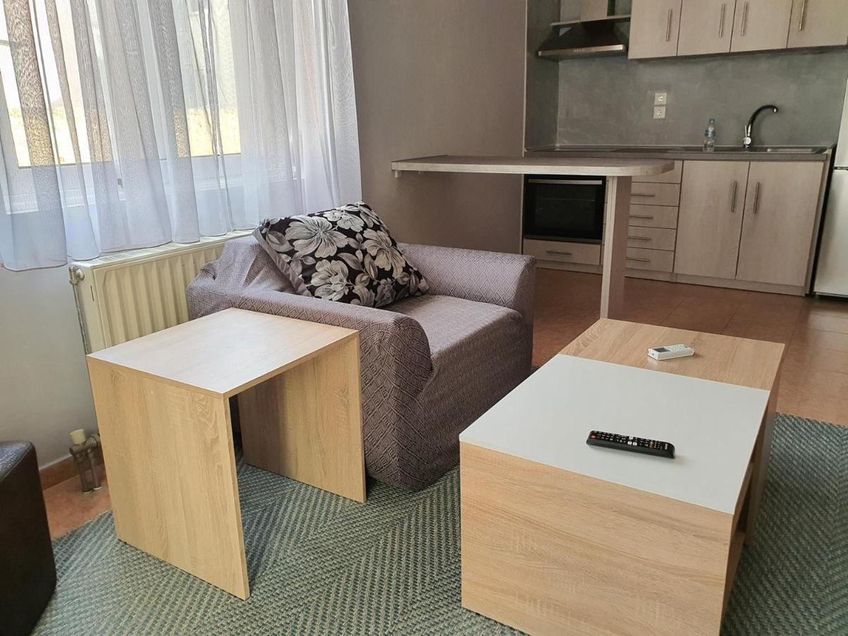 Theos Apartment Alexandrupoli Exteriér fotografie