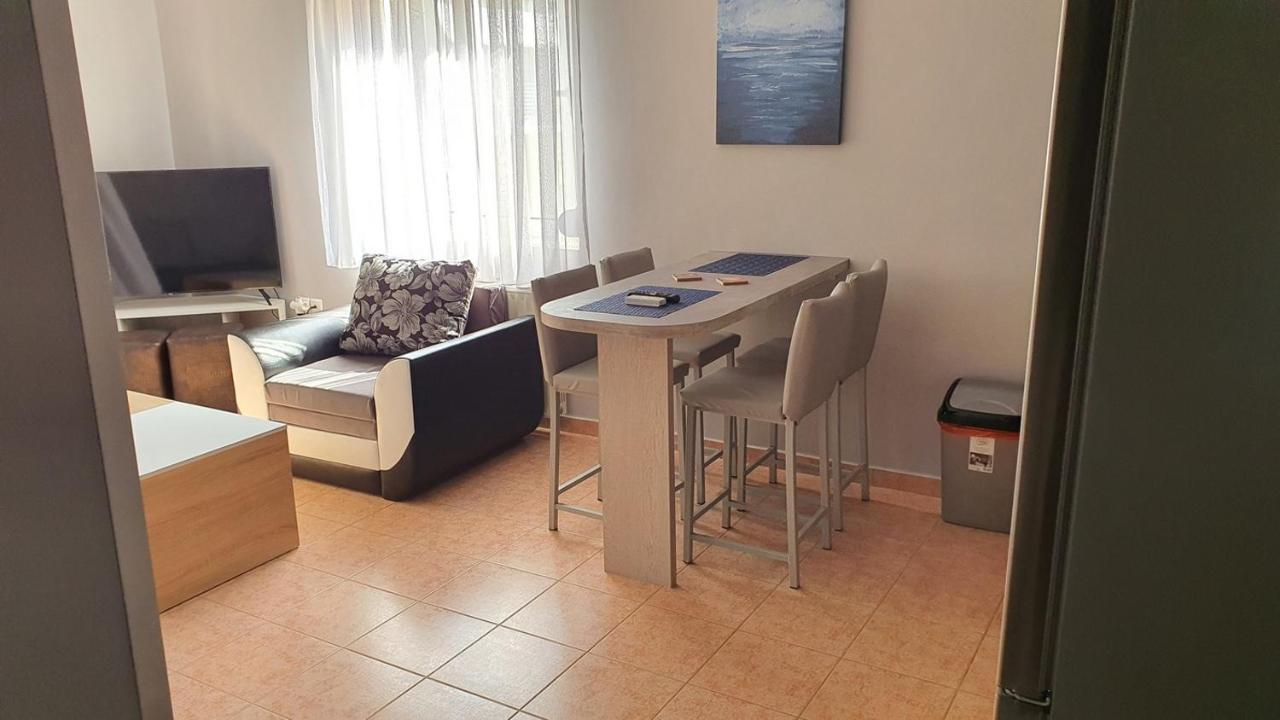 Theos Apartment Alexandrupoli Exteriér fotografie