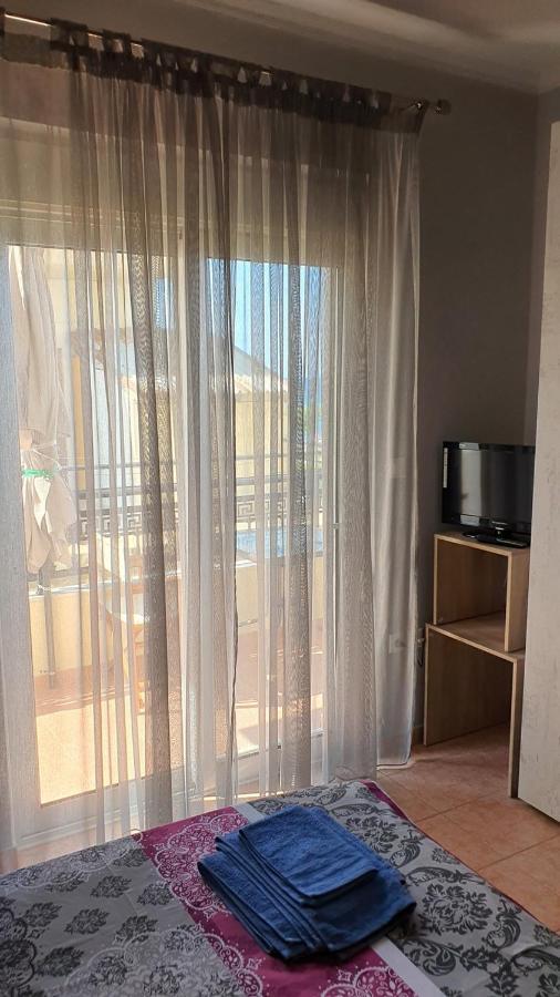 Theos Apartment Alexandrupoli Exteriér fotografie